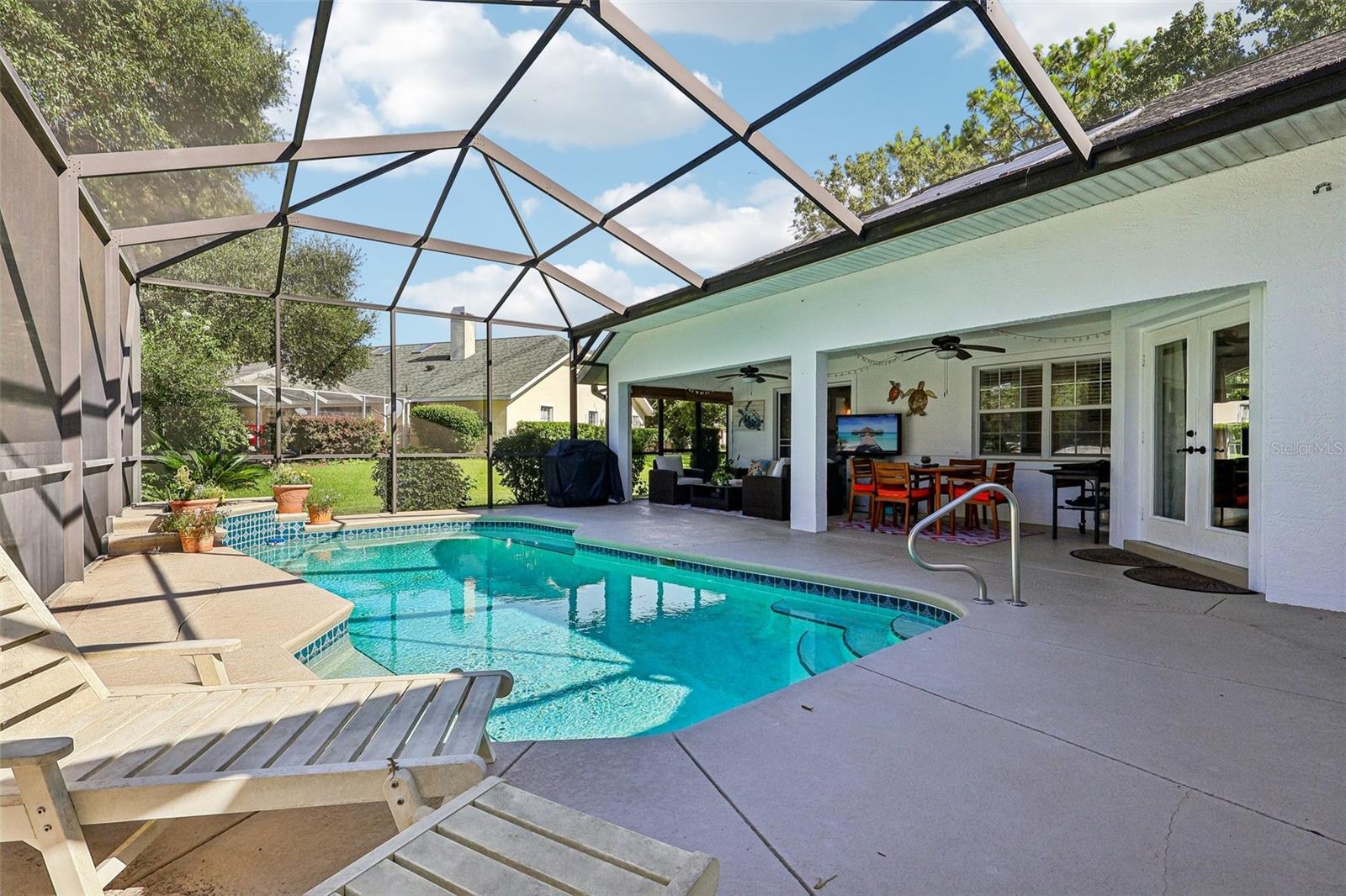 LAKE DIAMOND GOLF & CC - Residential