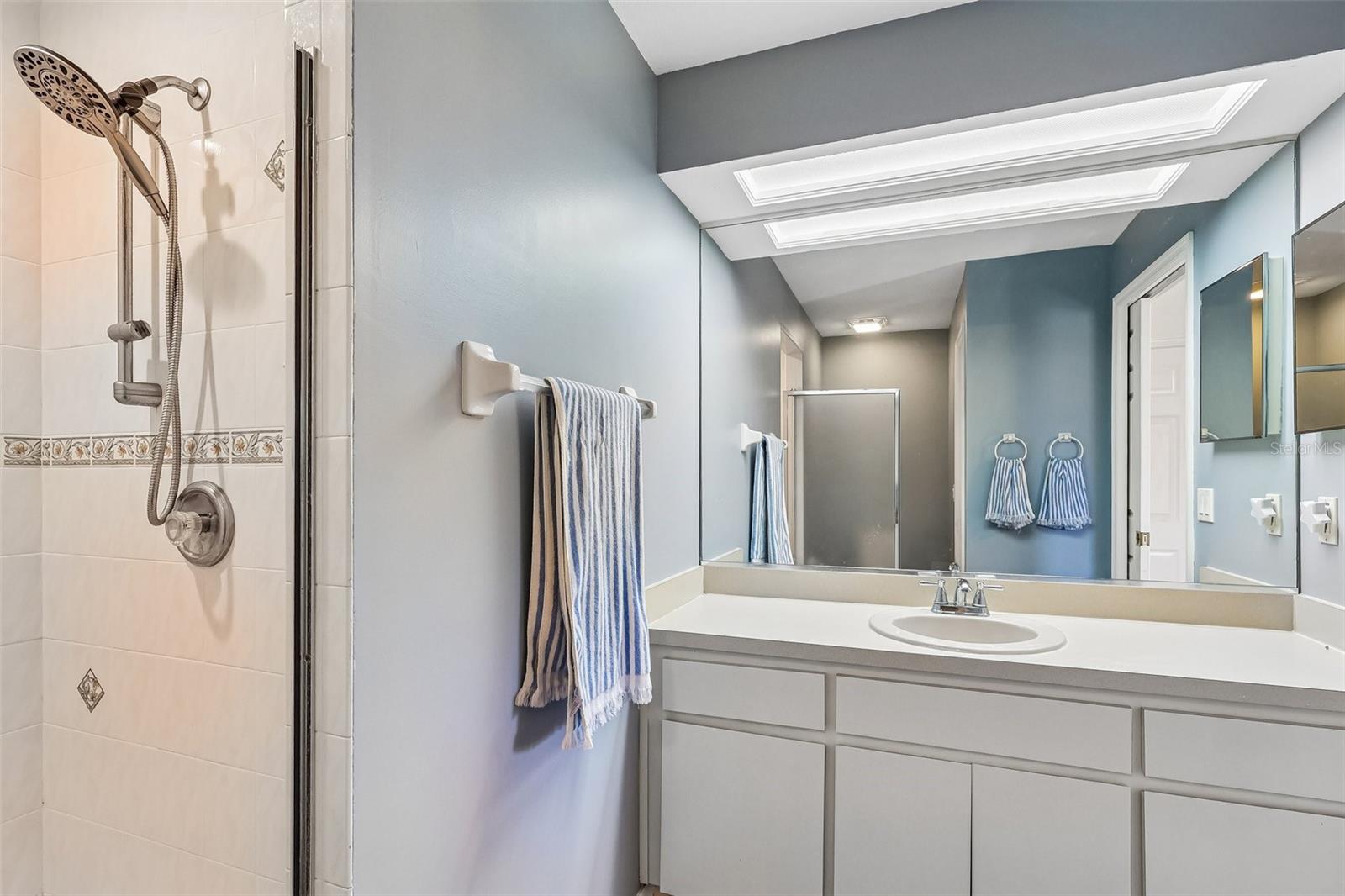 LAKE DIAMOND GOLF & CC - Residential