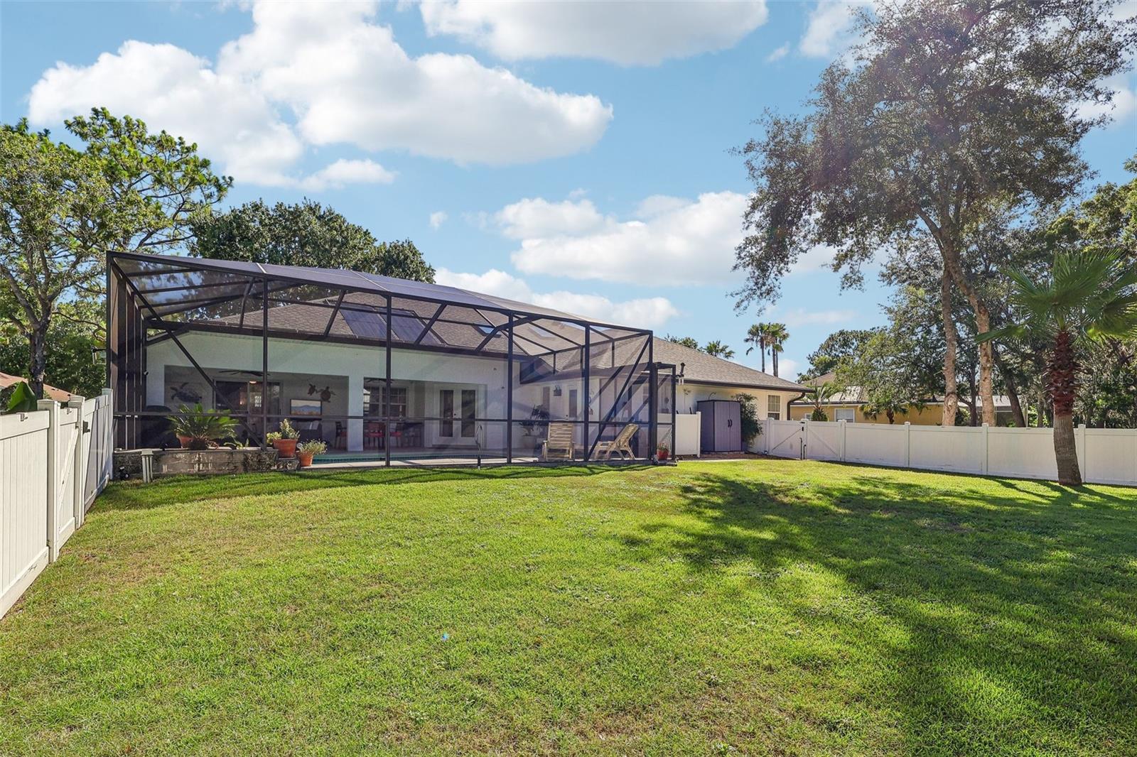 LAKE DIAMOND GOLF & CC - Residential