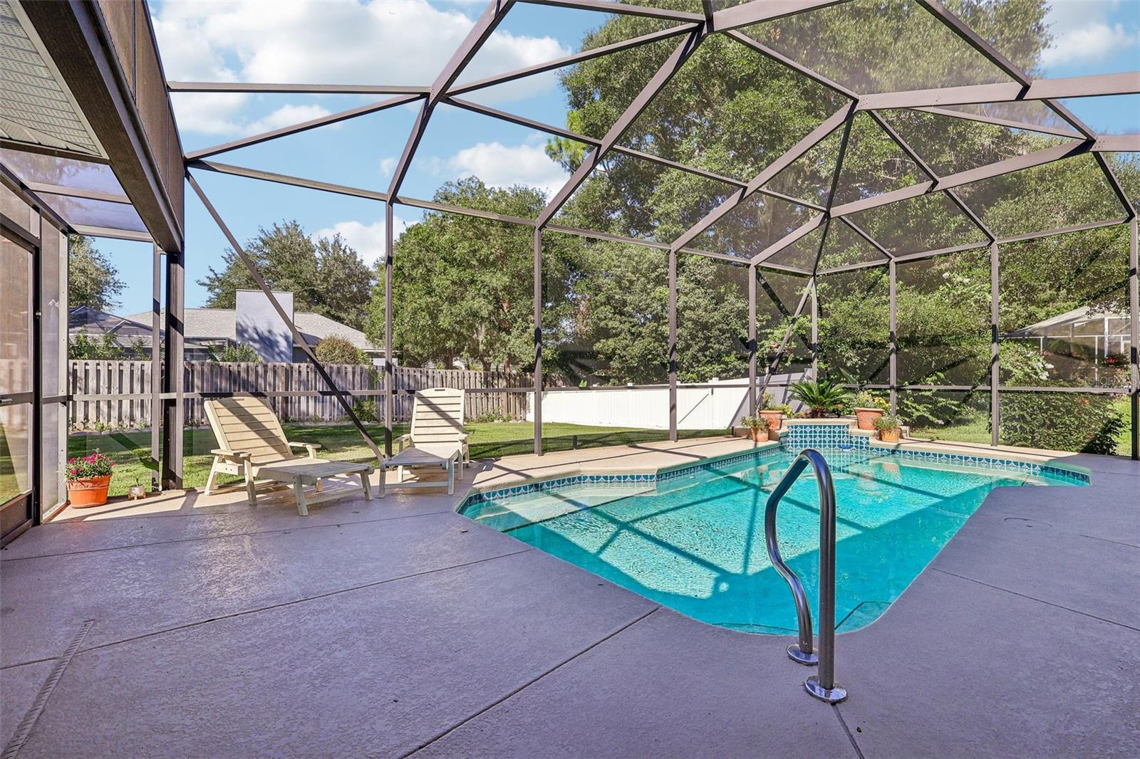 LAKE DIAMOND GOLF & CC - Residential