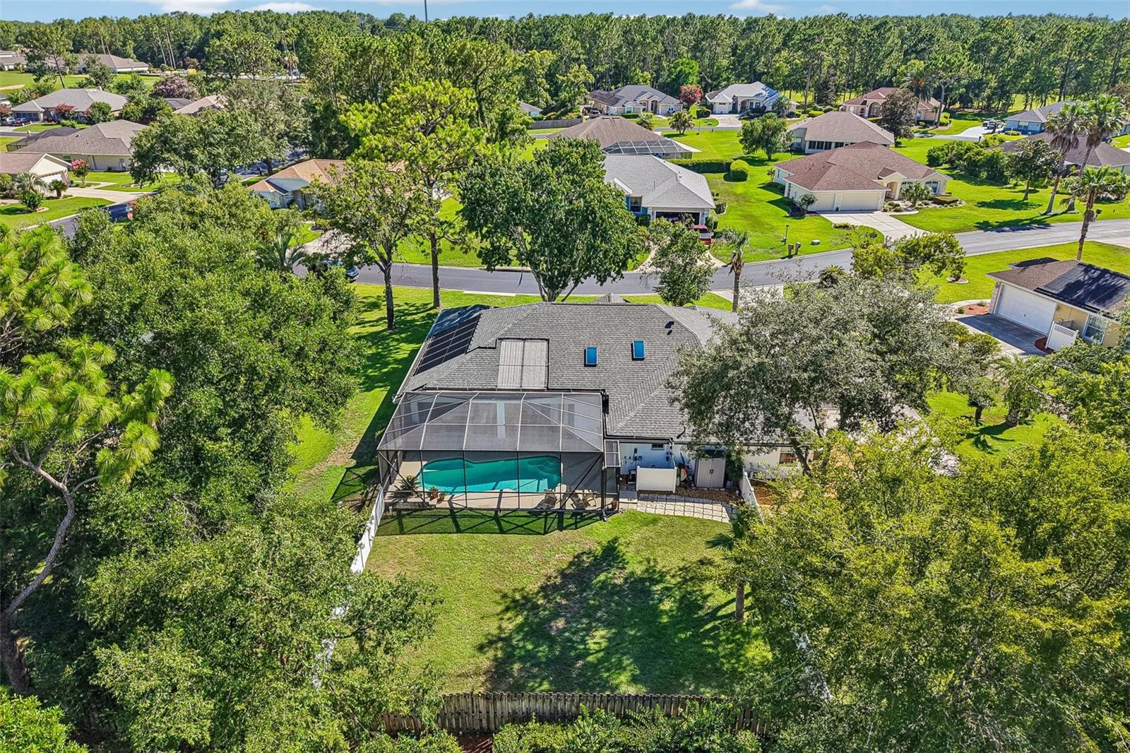 LAKE DIAMOND GOLF & CC - Residential