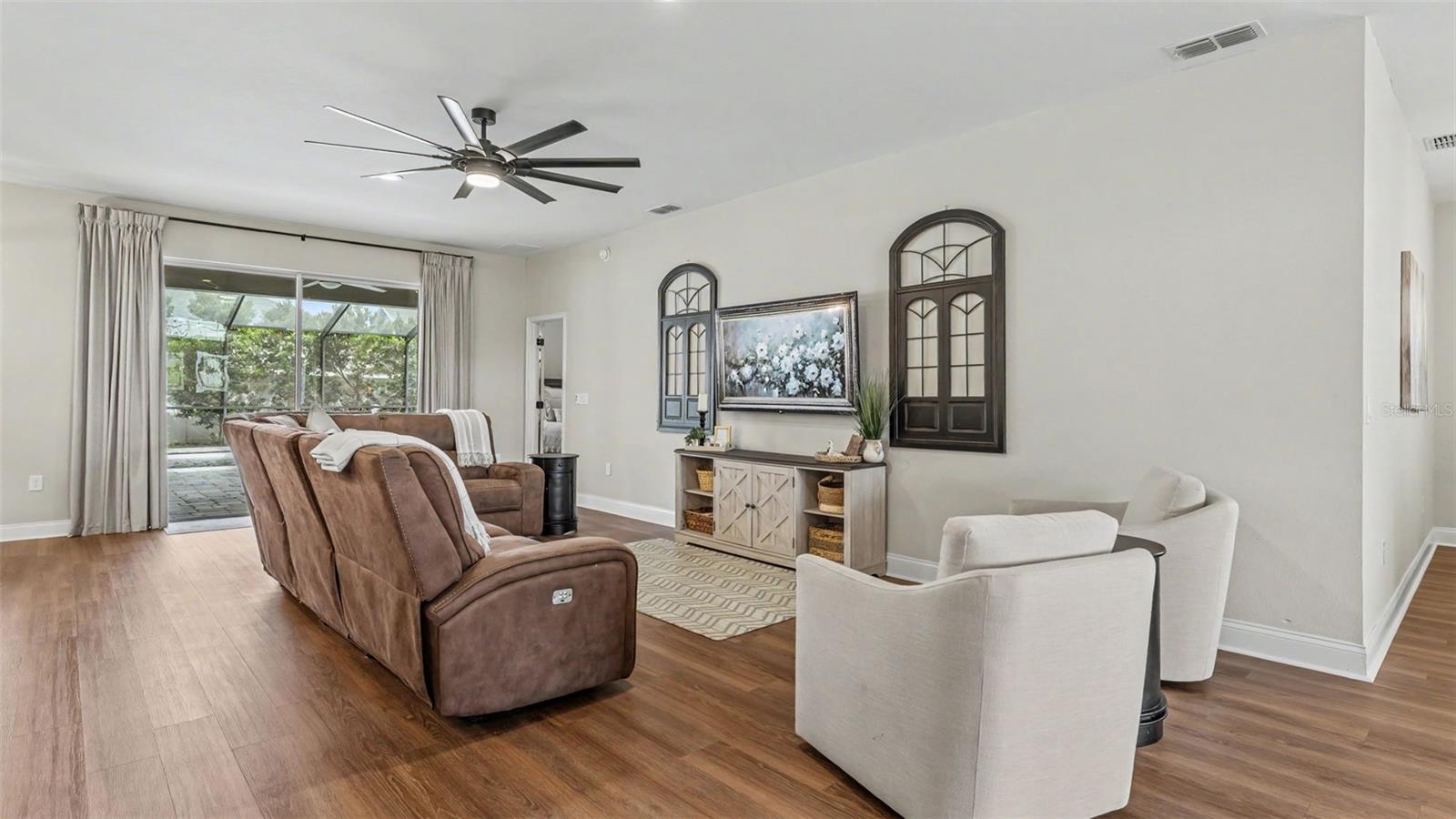 HIGHLANDS GRACE - Residential
