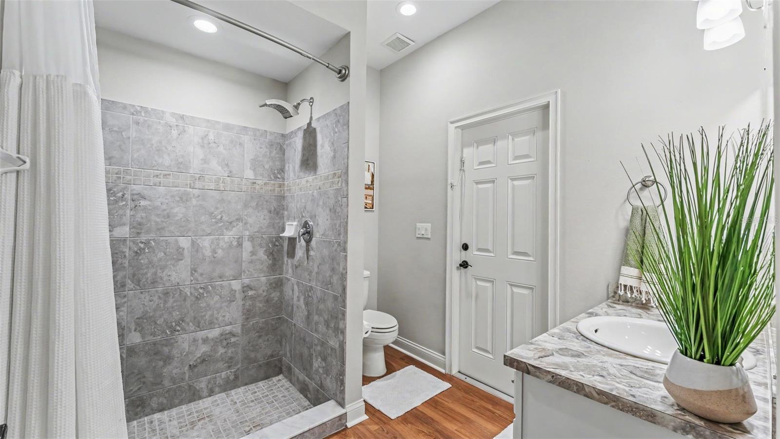 HIGHLANDS GRACE - Residential