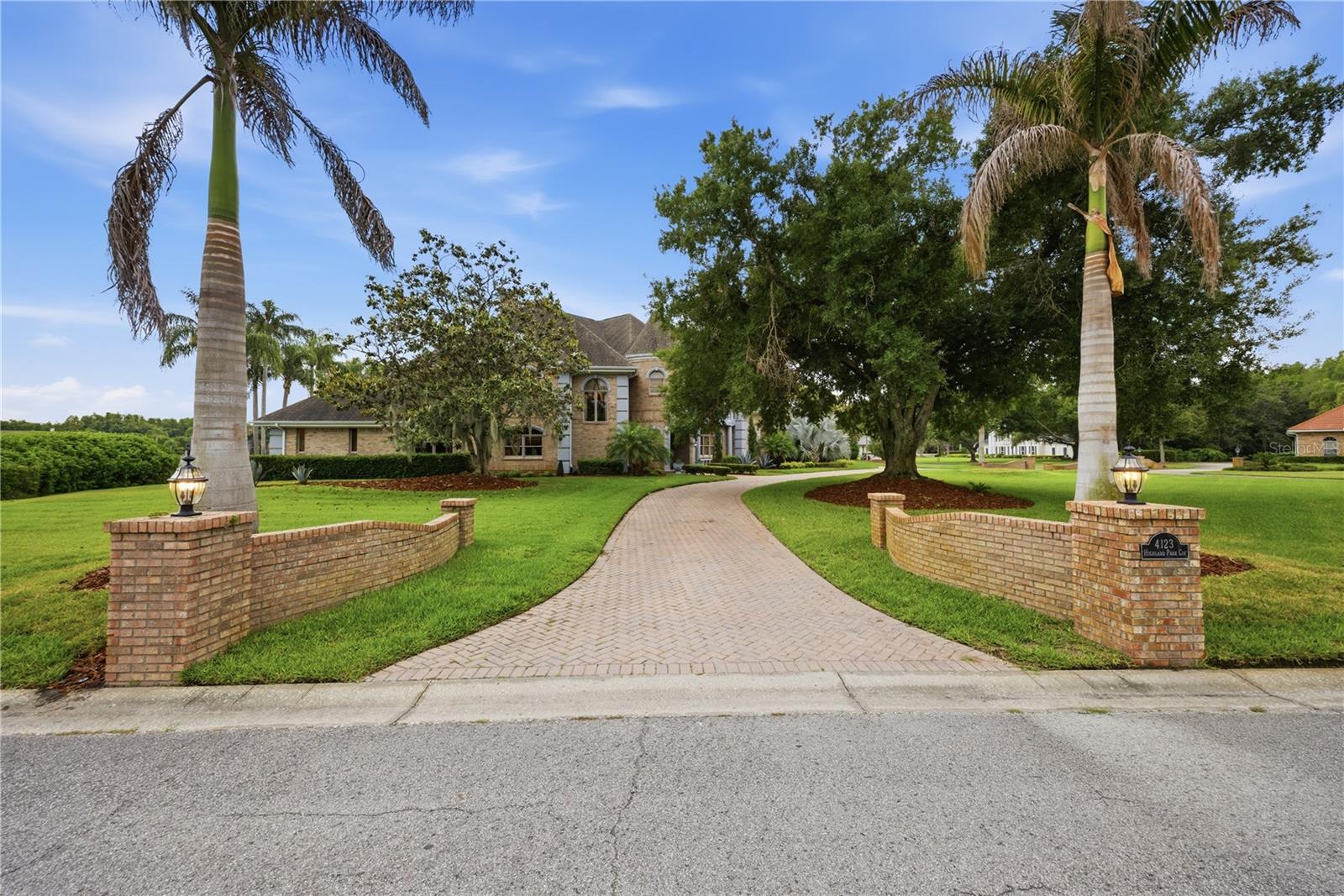 CHEVAL POLO & GOLF CLUB PH 01 AVE - Residential