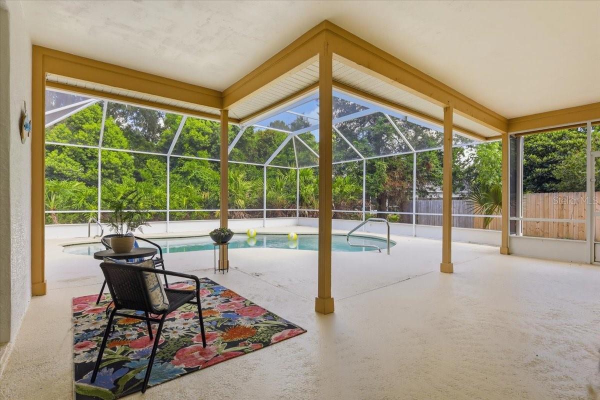 DEERWOOD REP BLK 20 PINE LAKES GOLF COURSE - Residential
