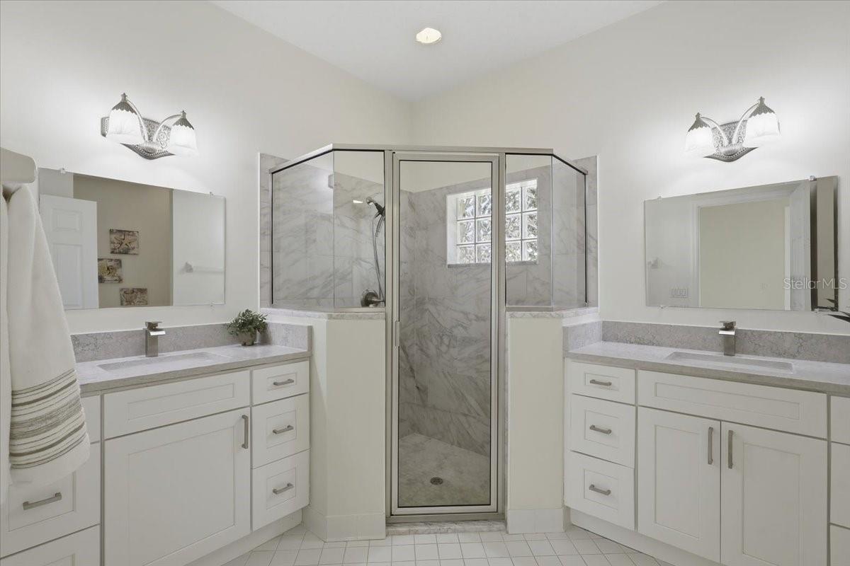 DEERWOOD REP BLK 20 PINE LAKES GOLF COURSE - Residential