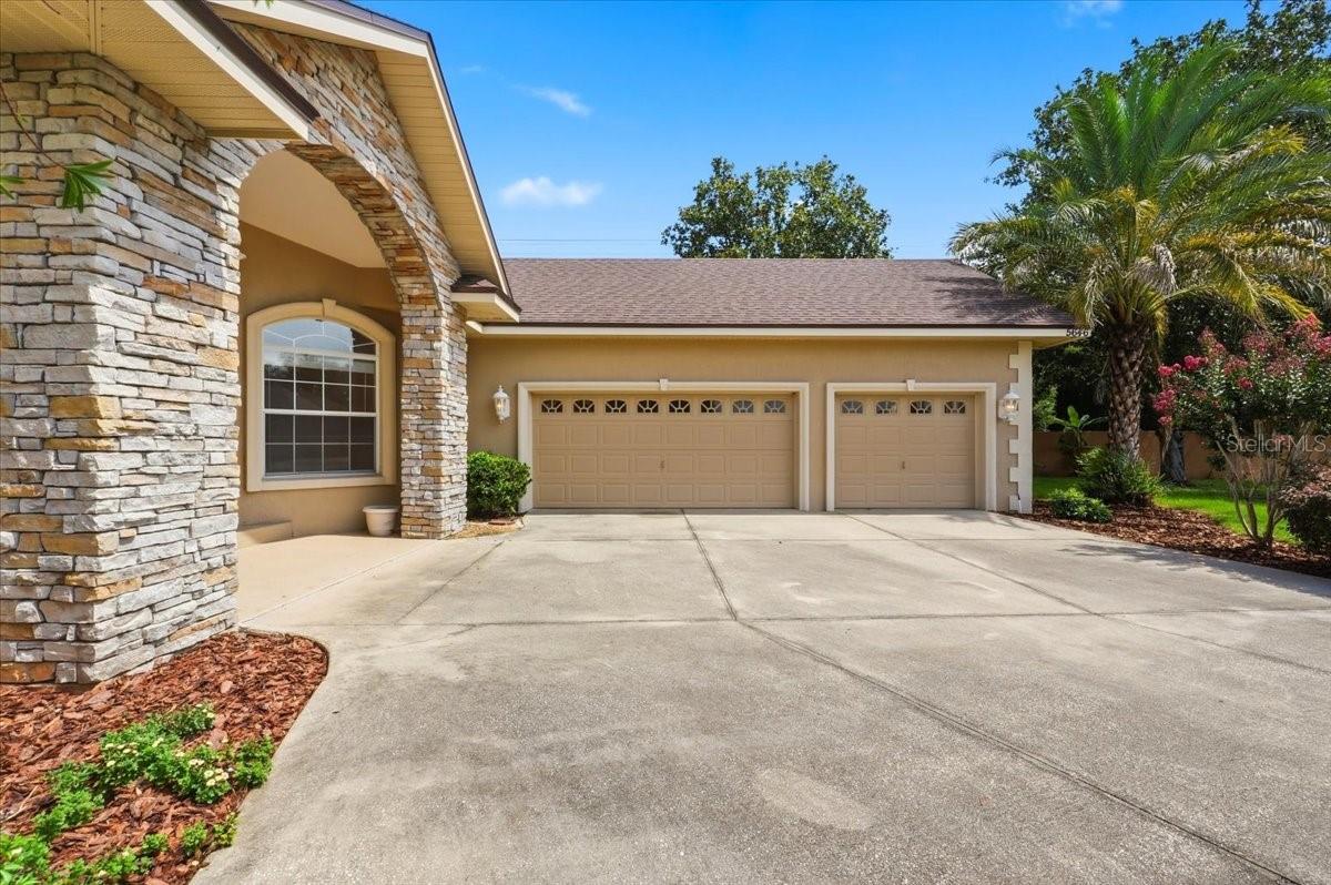 GRANDVIEW LANDINGS - Residential
