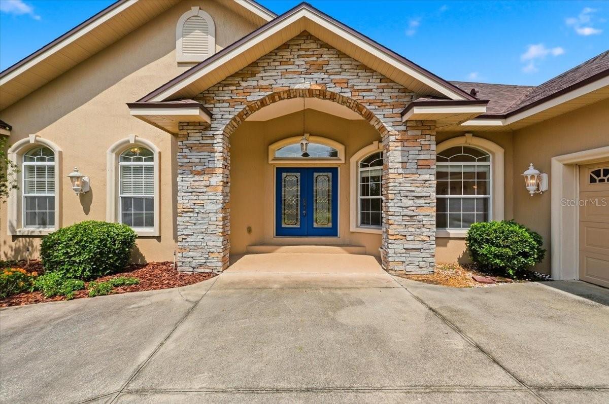 GRANDVIEW LANDINGS - Residential