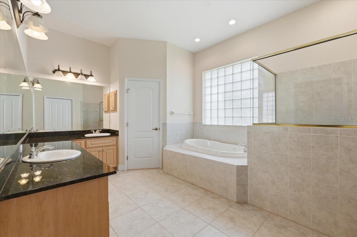 GRANDVIEW LANDINGS - Residential