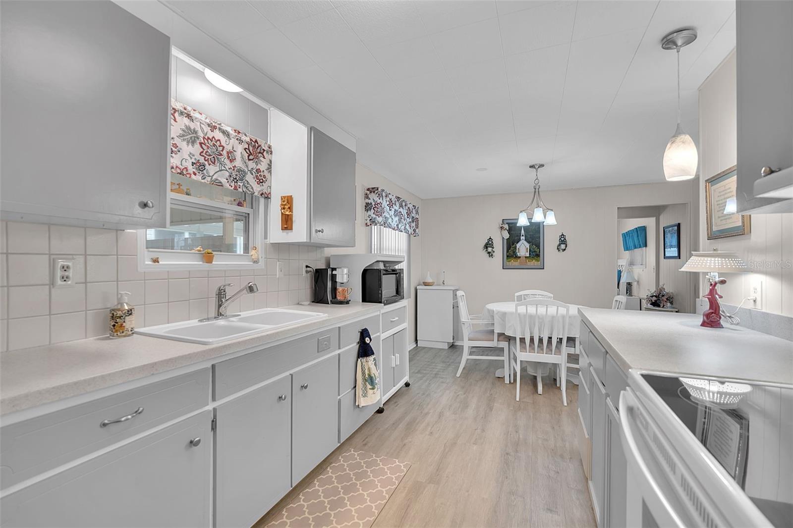 TERRA CEIA MANOR CO-OP - Residential