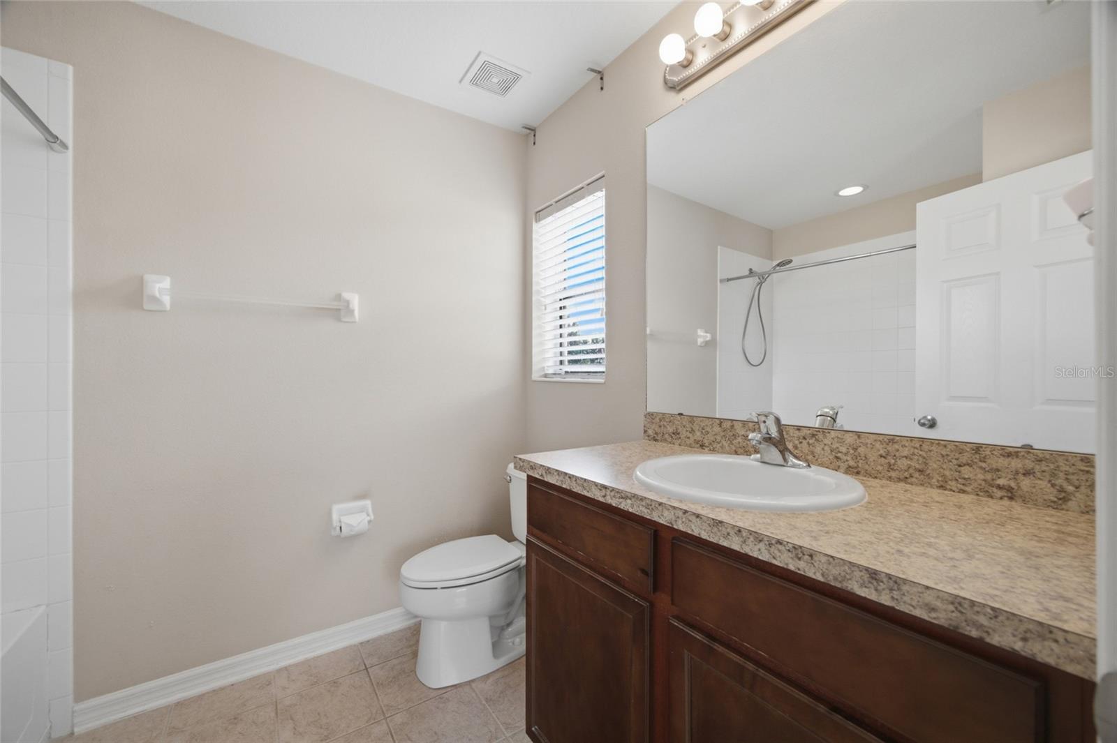 OAK CREEK PRCL 2 UNIT 2A - Residential