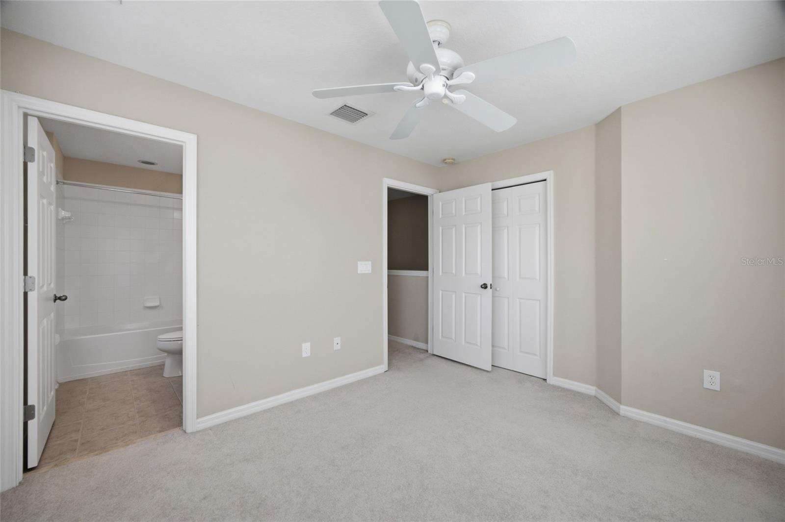 OAK CREEK PRCL 2 UNIT 2A - Residential