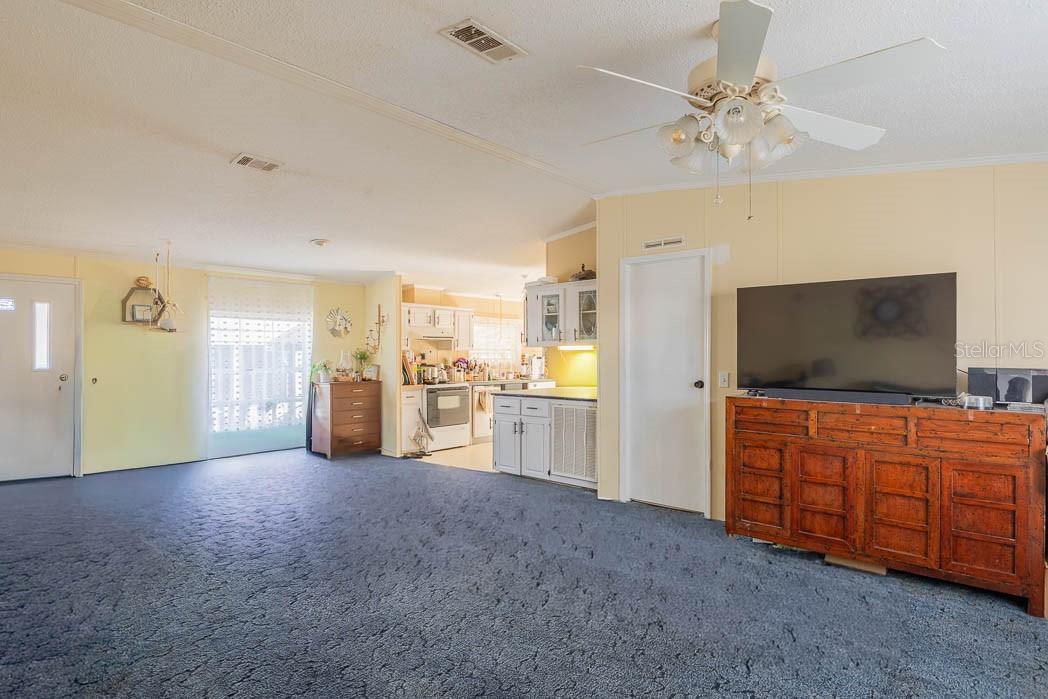 LEISURE WORLD PARK - Residential