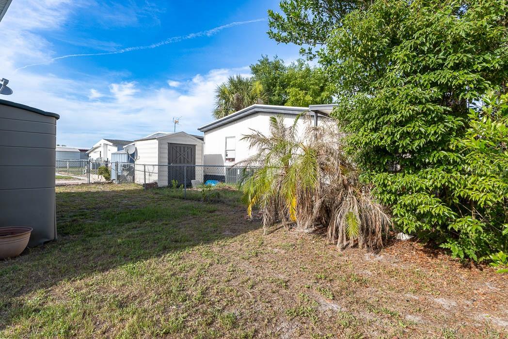 LEISURE WORLD PARK - Residential