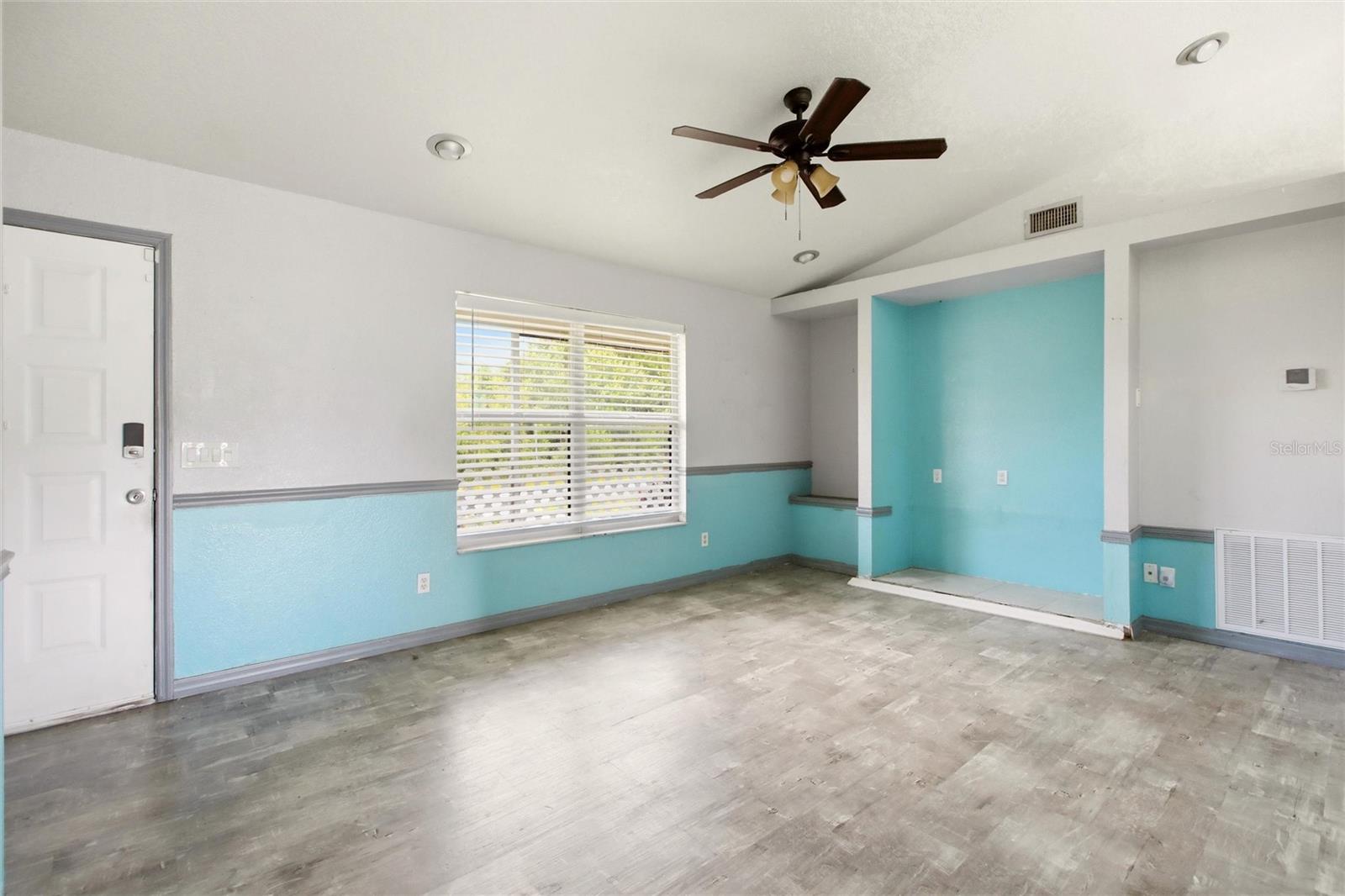 TEE & GREEN ESTATES - Residential