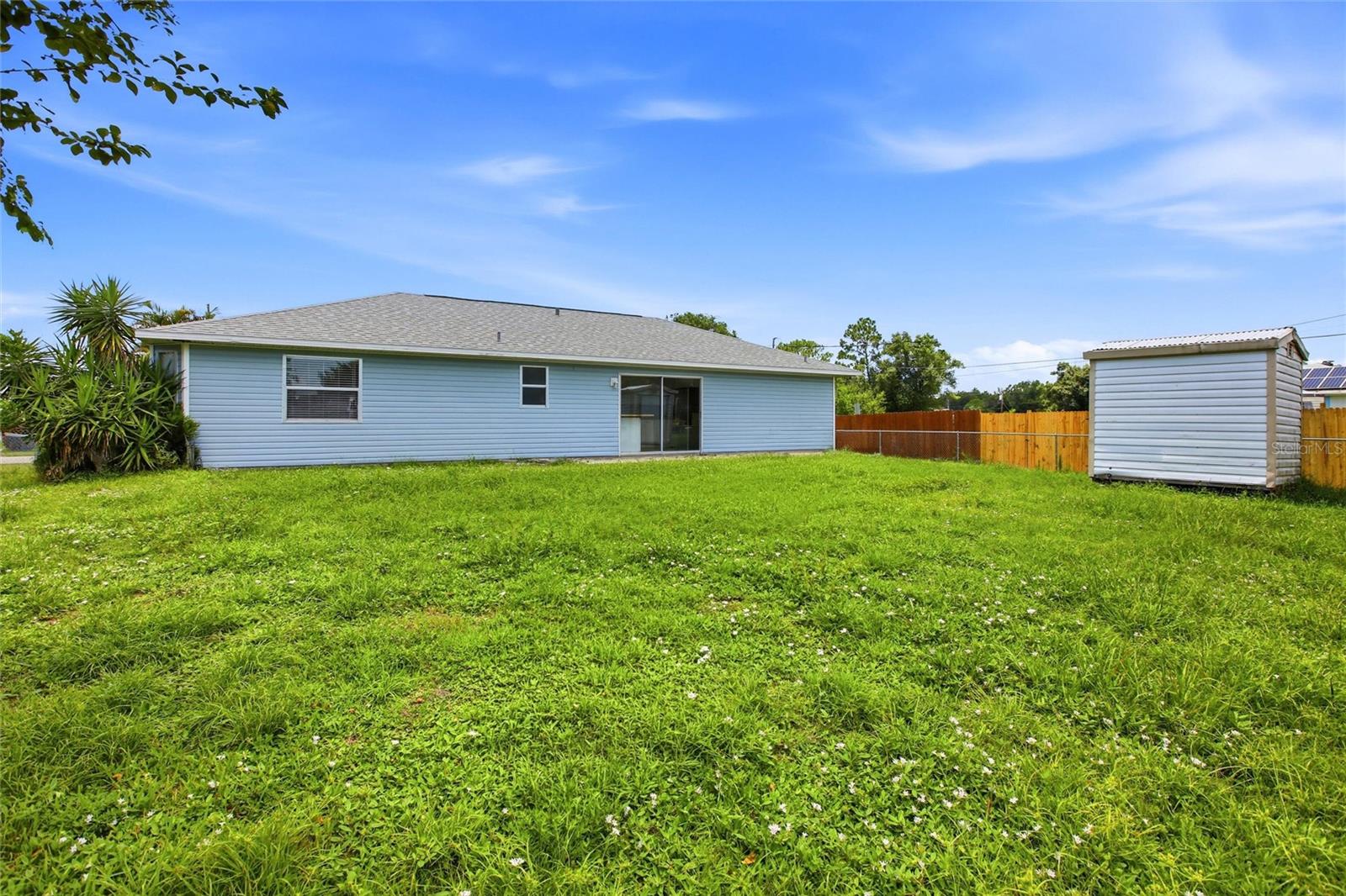 TEE & GREEN ESTATES - Residential