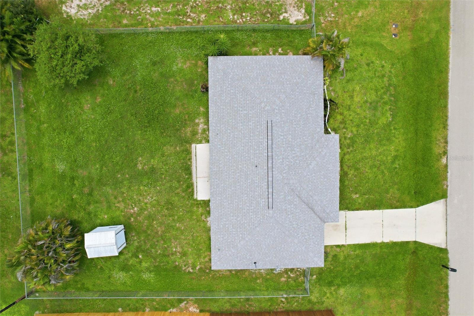 TEE & GREEN ESTATES - Residential