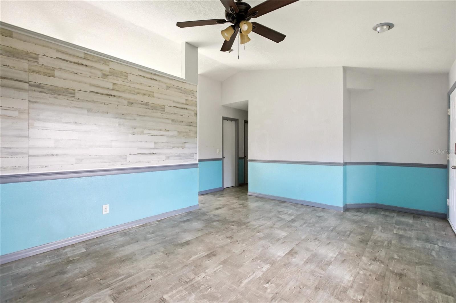 TEE & GREEN ESTATES - Residential