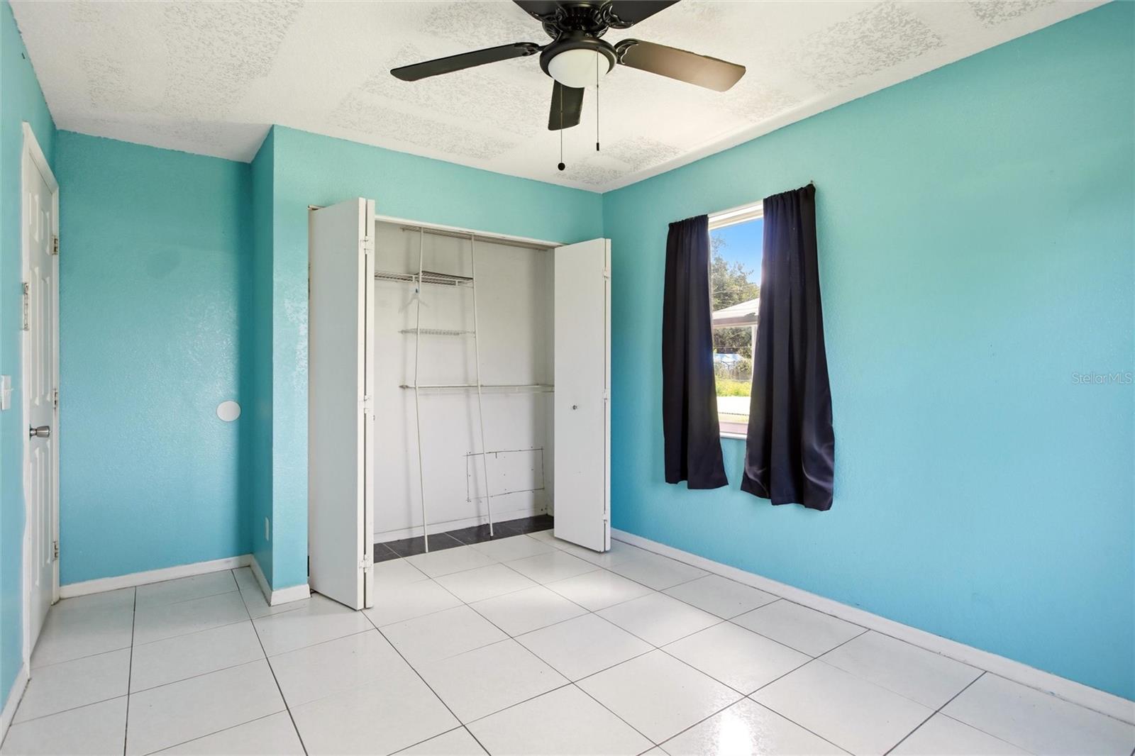 TEE & GREEN ESTATES - Residential