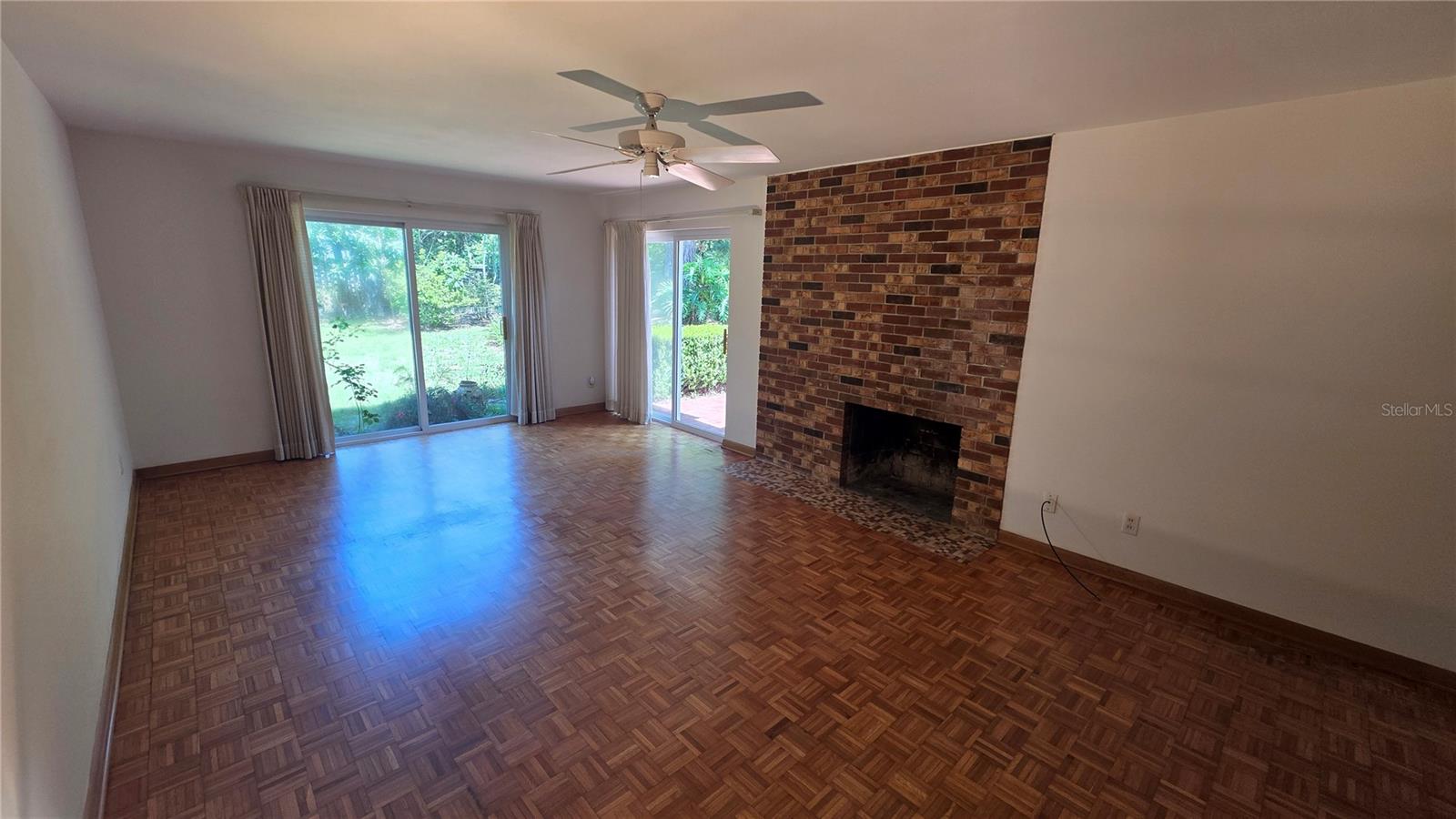 BLACK ACRES - Residential