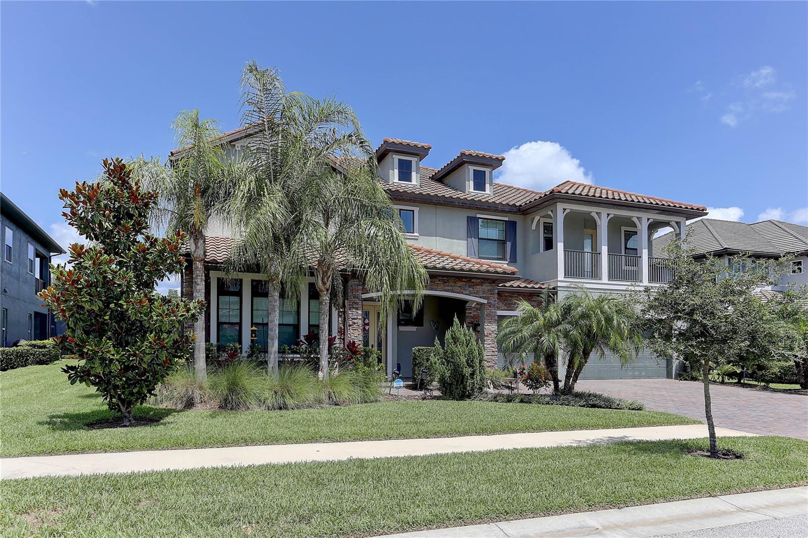 PROMENADE AT LAKE PARK PH - Residential