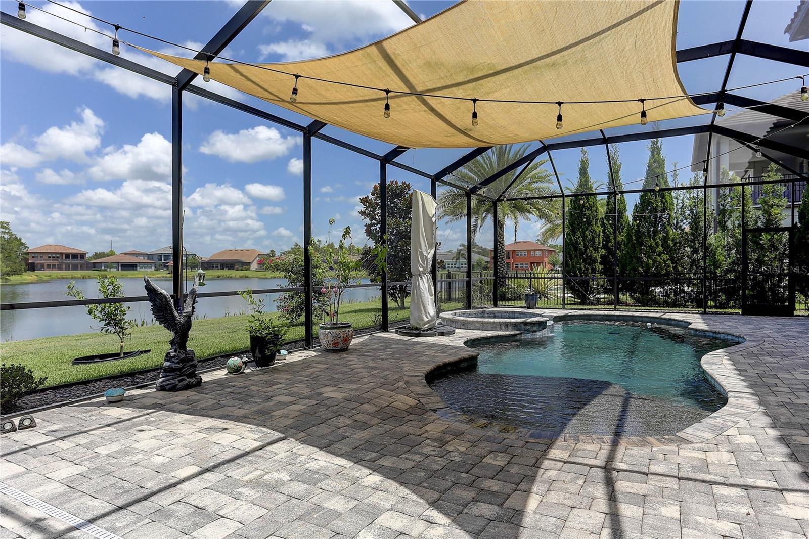 PROMENADE AT LAKE PARK PH - Residential
