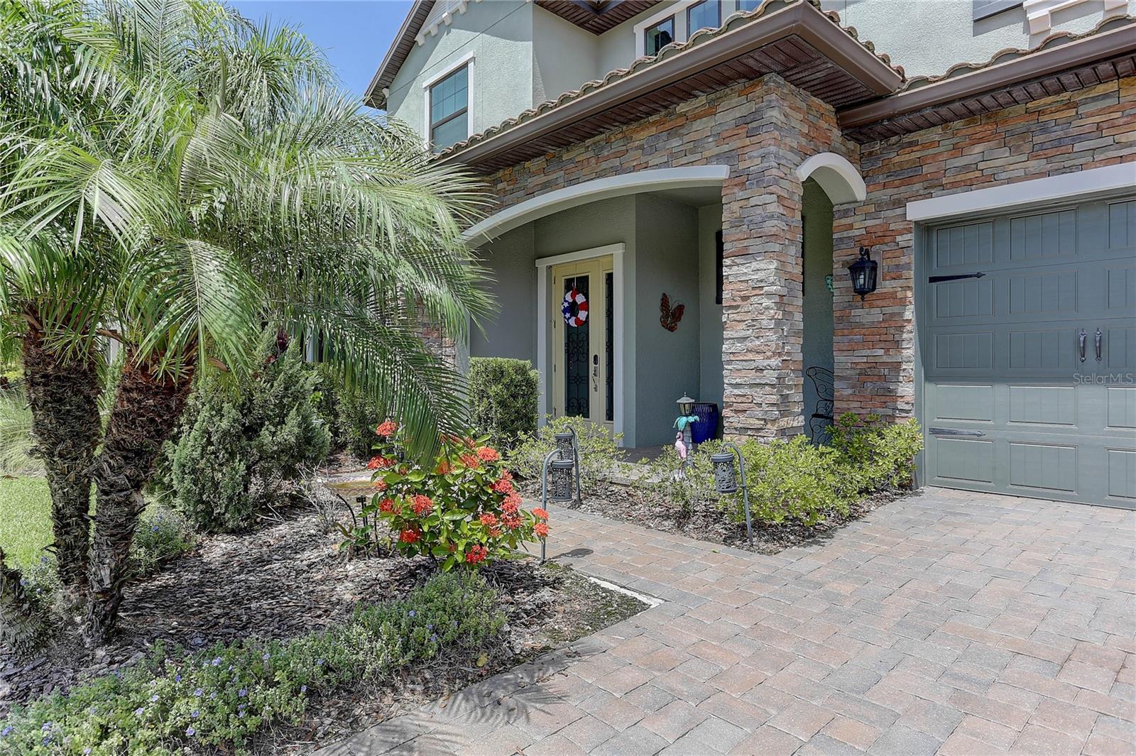 PROMENADE AT LAKE PARK PH - Residential