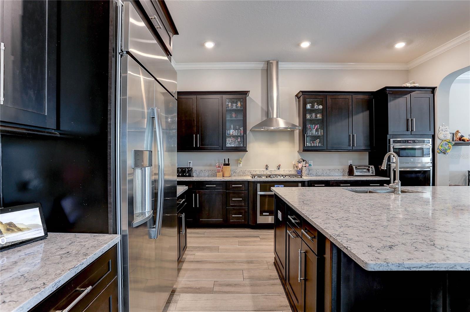 PROMENADE AT LAKE PARK PH - Residential