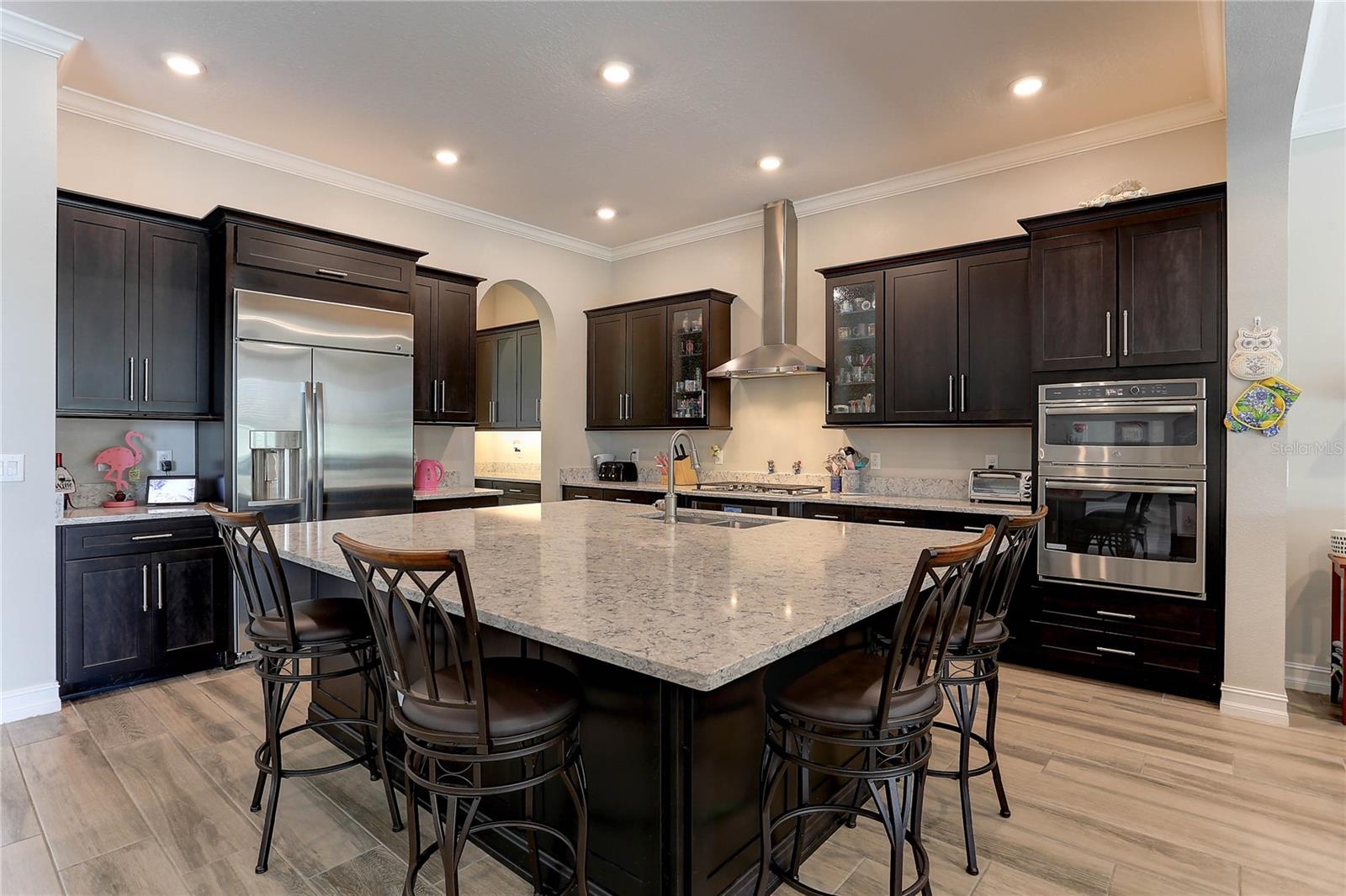 PROMENADE AT LAKE PARK PH - Residential