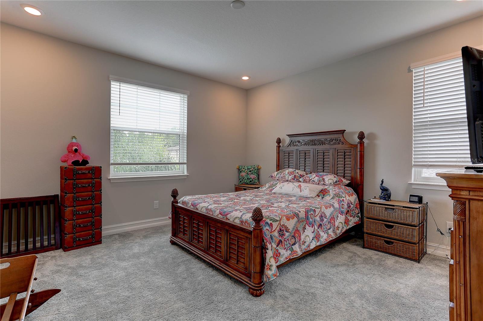 PROMENADE AT LAKE PARK PH - Residential