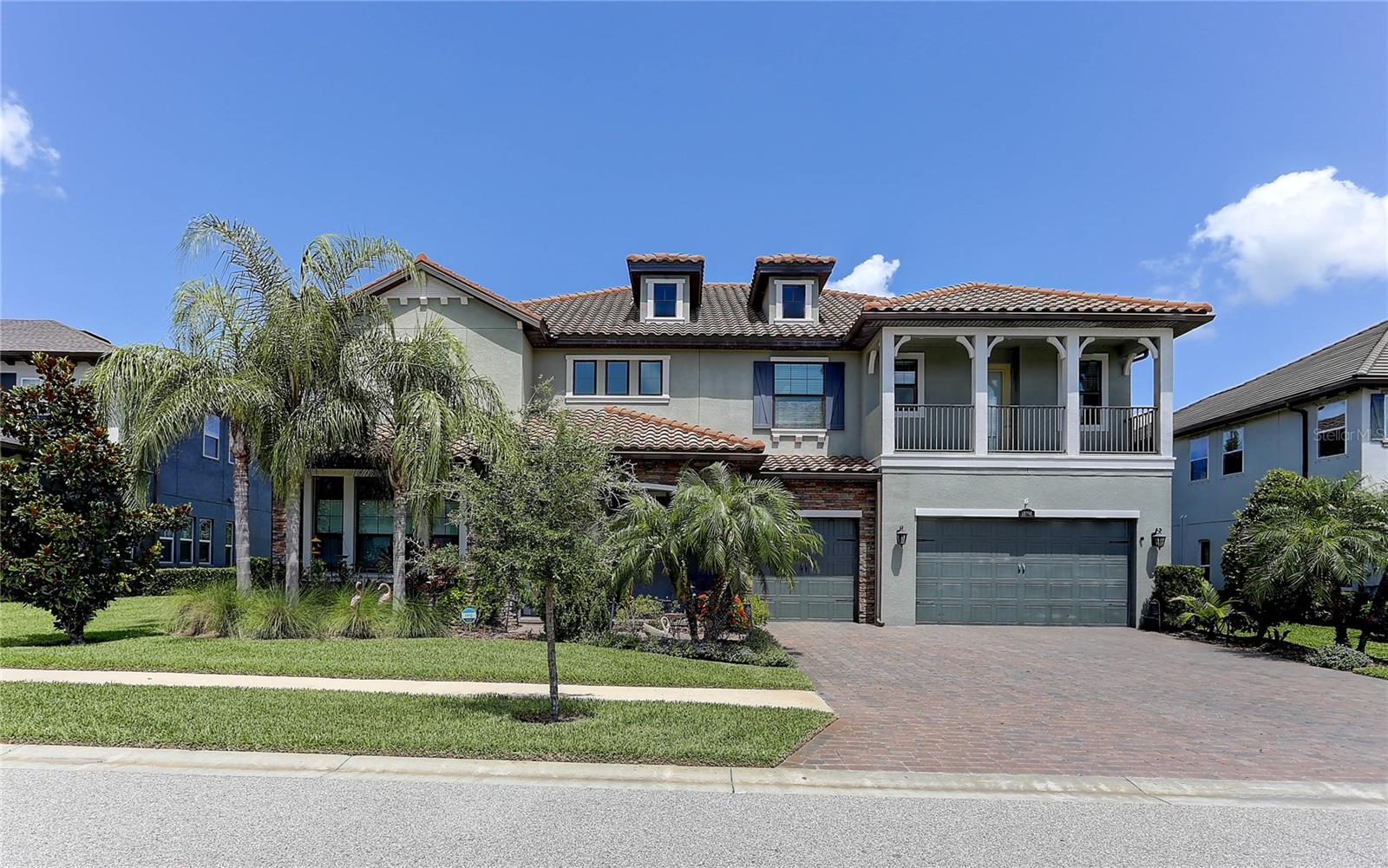 PROMENADE AT LAKE PARK PH - Residential