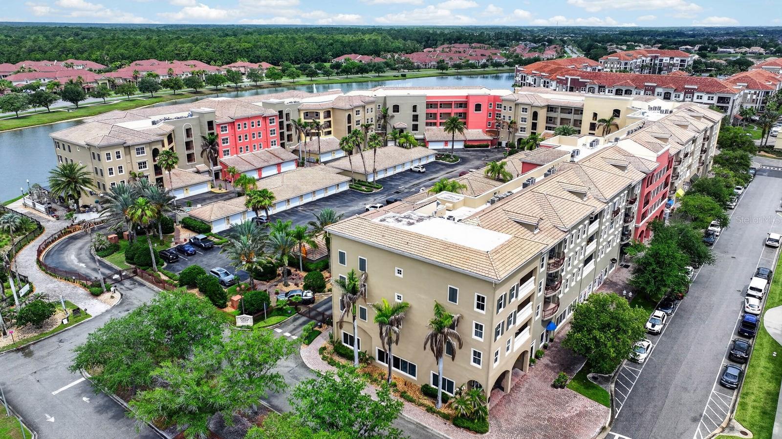 TUSCANY SQUARE 01 CONDO - Residential