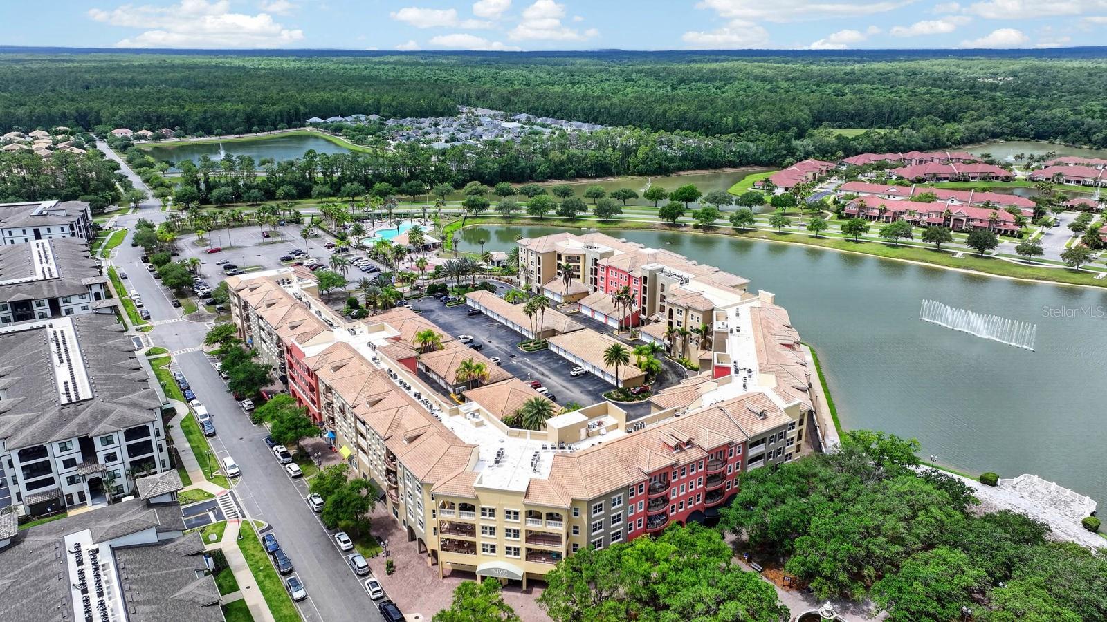 TUSCANY SQUARE 01 CONDO - Residential