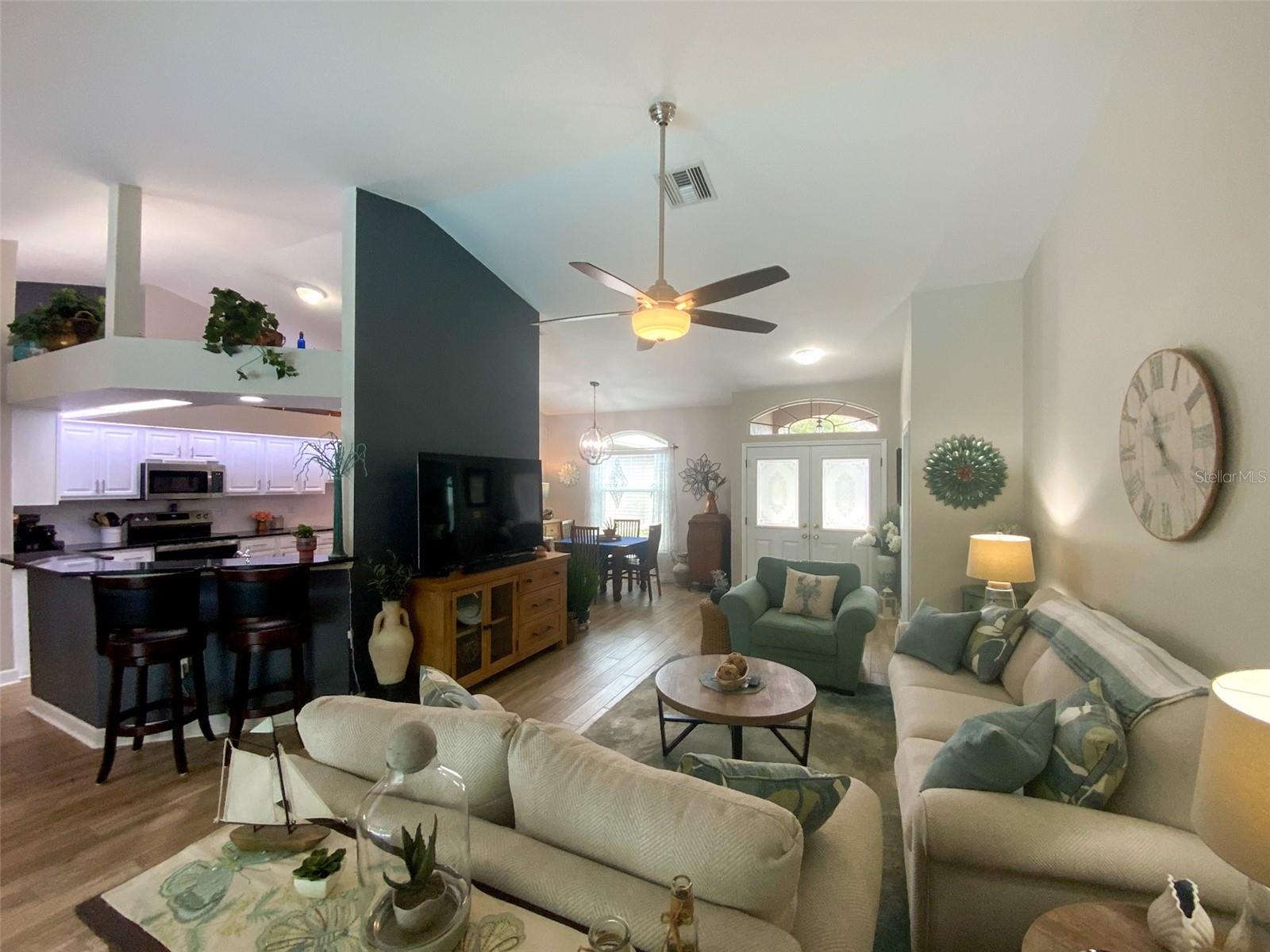 THE GLEN AT RIVER RIDGE - Residential