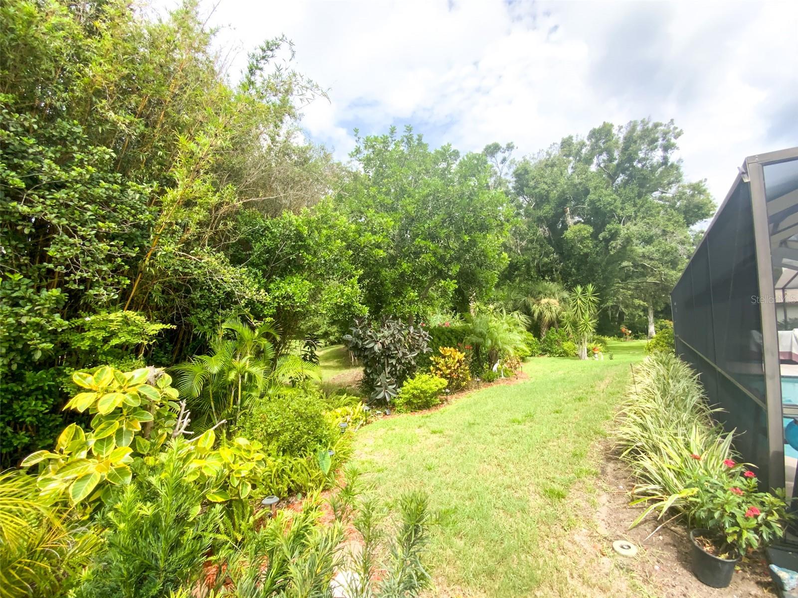 THE GLEN AT RIVER RIDGE - Residential