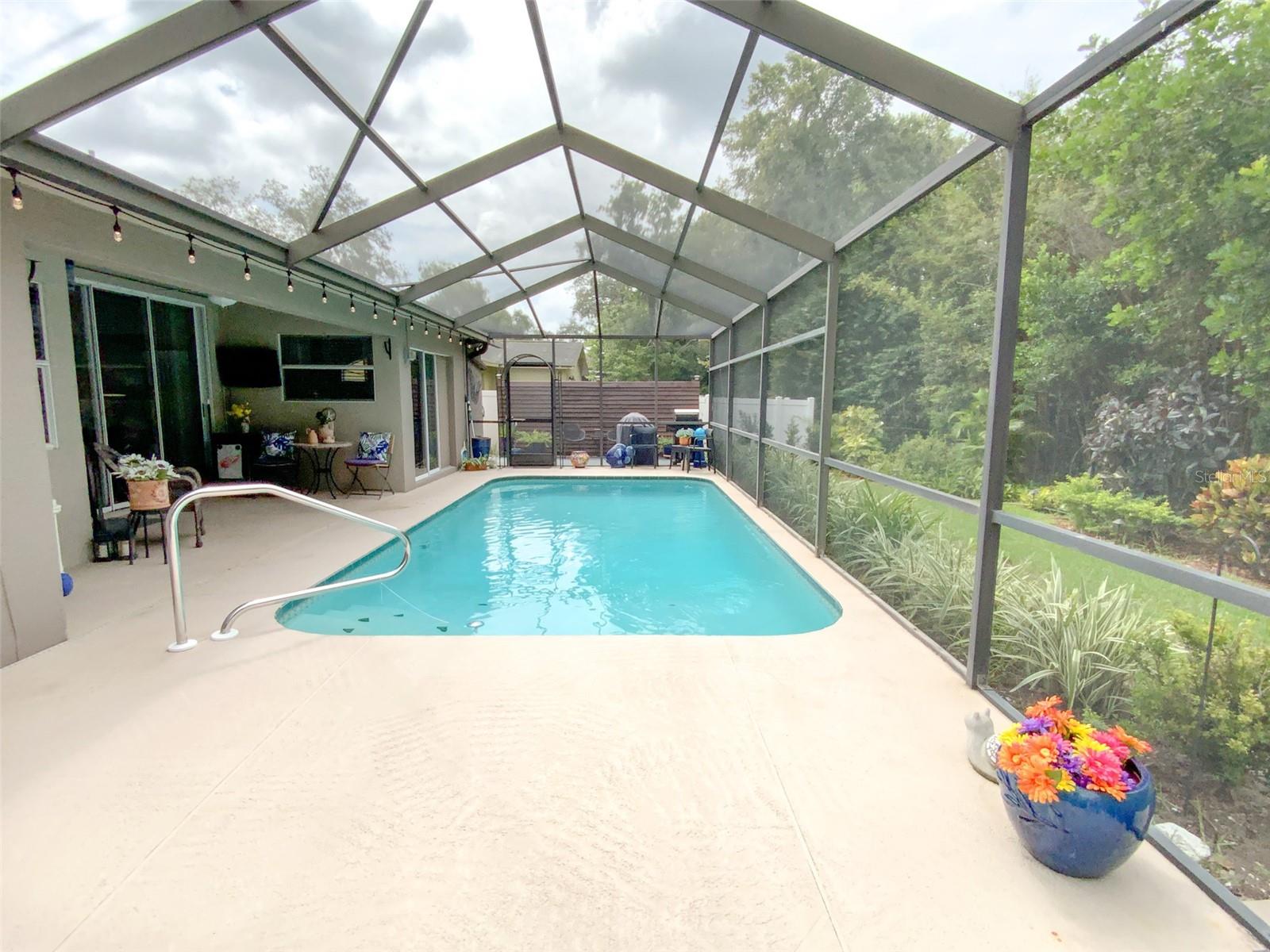 THE GLEN AT RIVER RIDGE - Residential