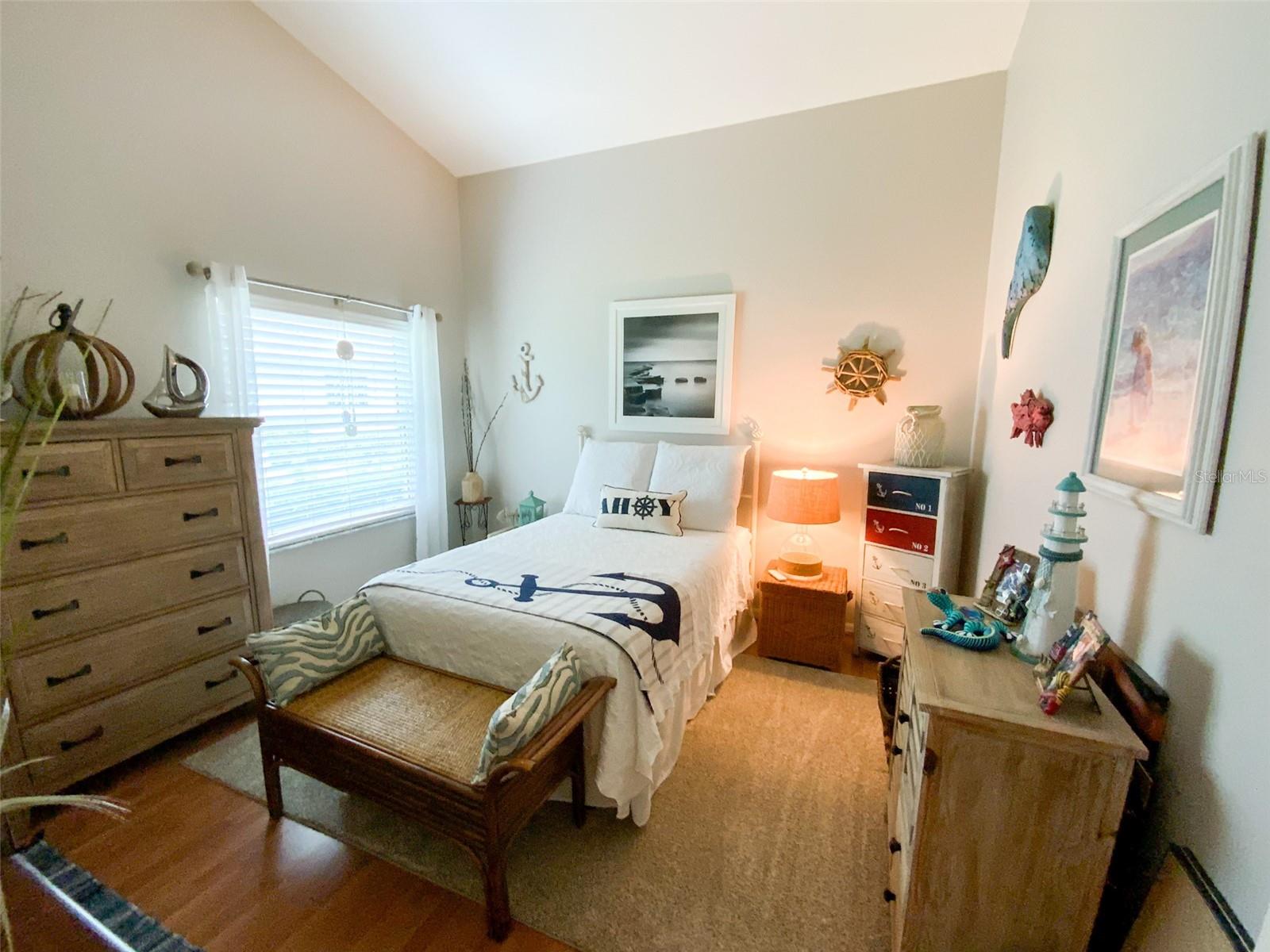 THE GLEN AT RIVER RIDGE - Residential