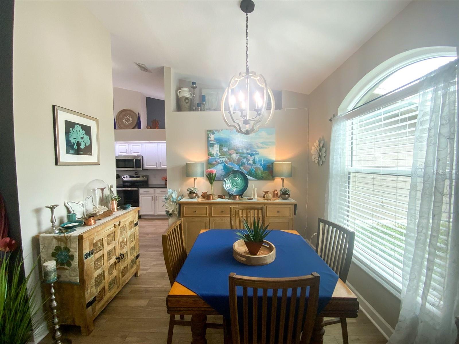 THE GLEN AT RIVER RIDGE - Residential