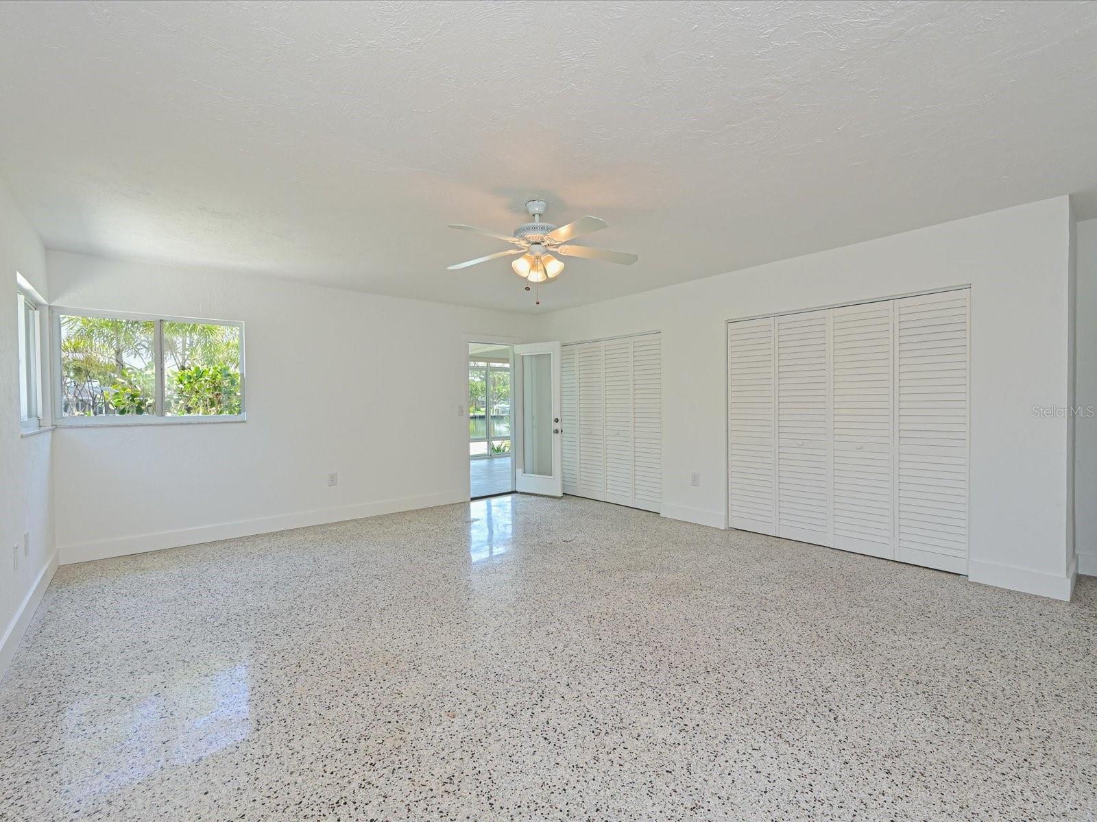 LONGBOAT KEY - Residential