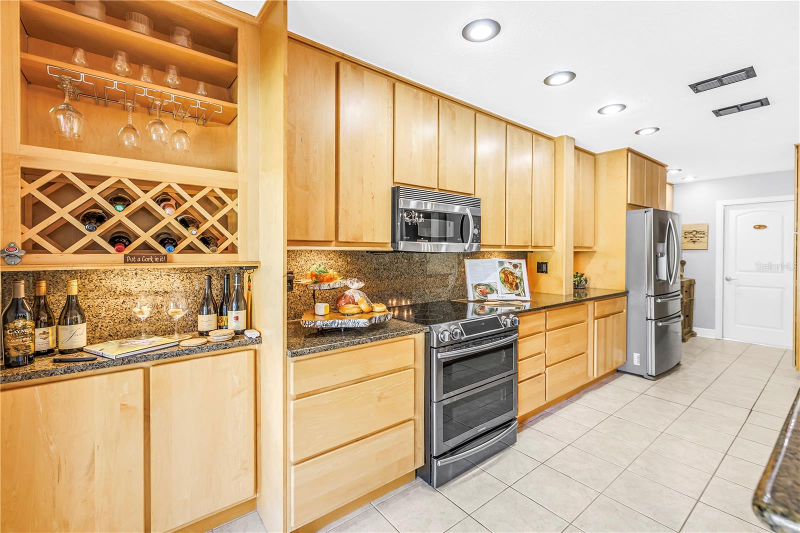 RIVIERA BAY SECOND ADD - Residential