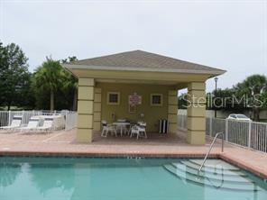 LAKESIDE VILLAGE TOWNHOME CD OR2232/1192 - Residential Lease