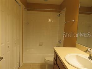 LAKESIDE VILLAGE TOWNHOME CD OR2232/1192 - Residential Lease
