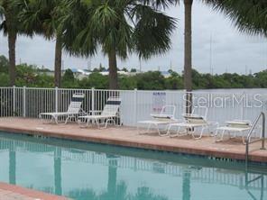 LAKESIDE VILLAGE TOWNHOME CD OR2232/1192 - Residential Lease