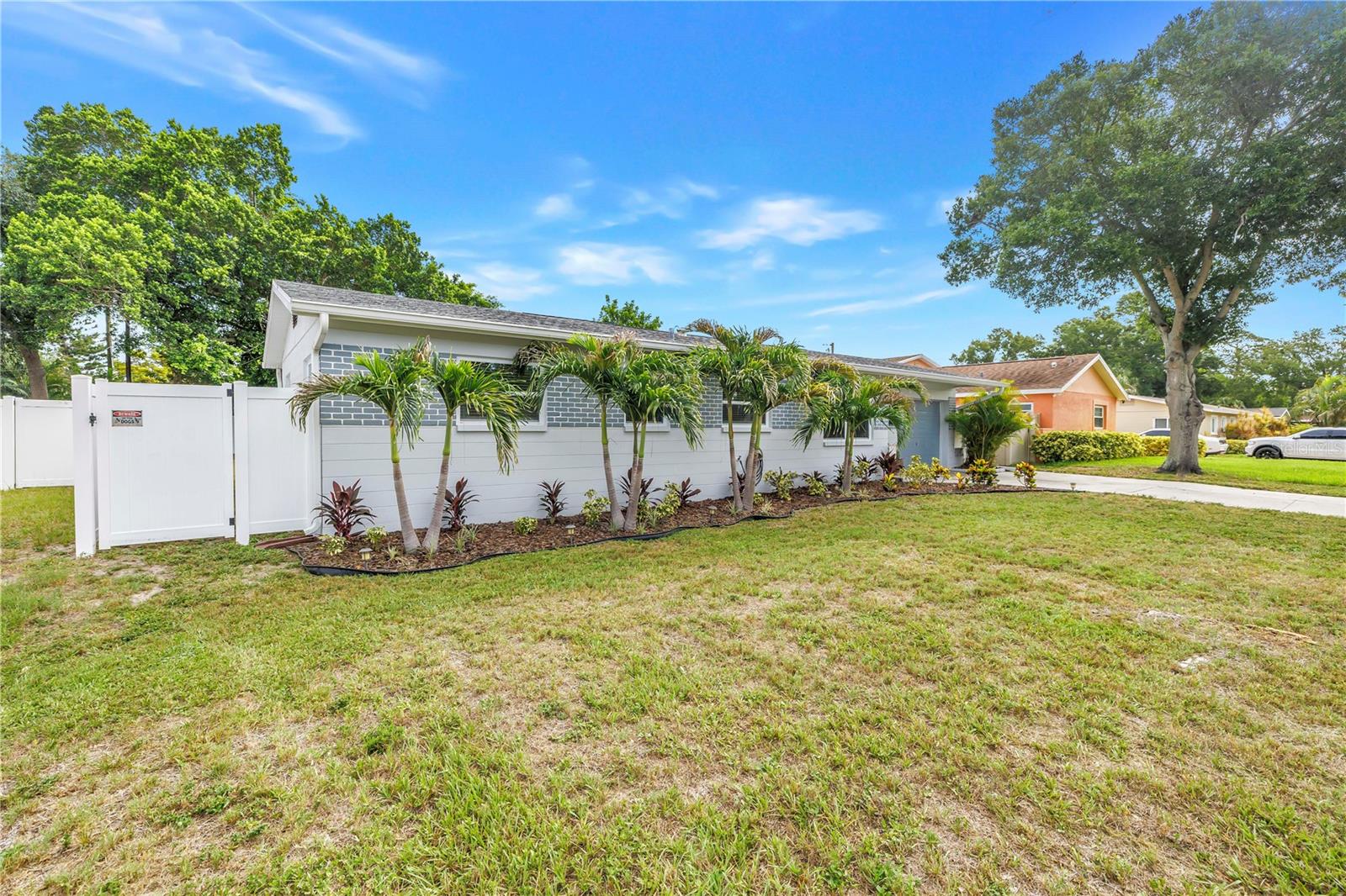 WEDGEWOOD PARK - Residential