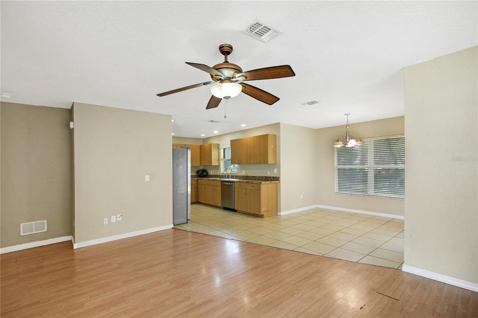 FRUITLAND PARK - Residential