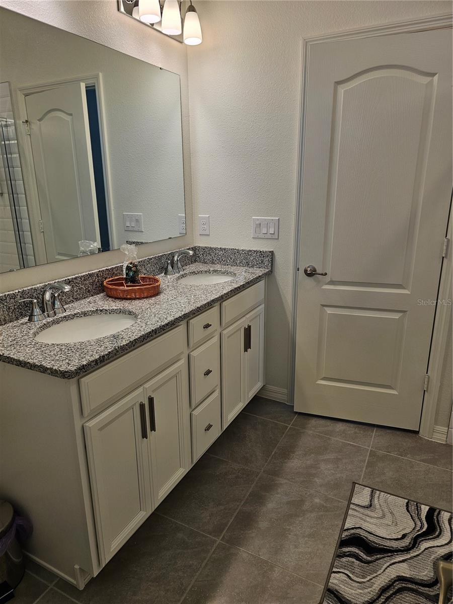 SANCTUARY PH 2 - Residential Lease