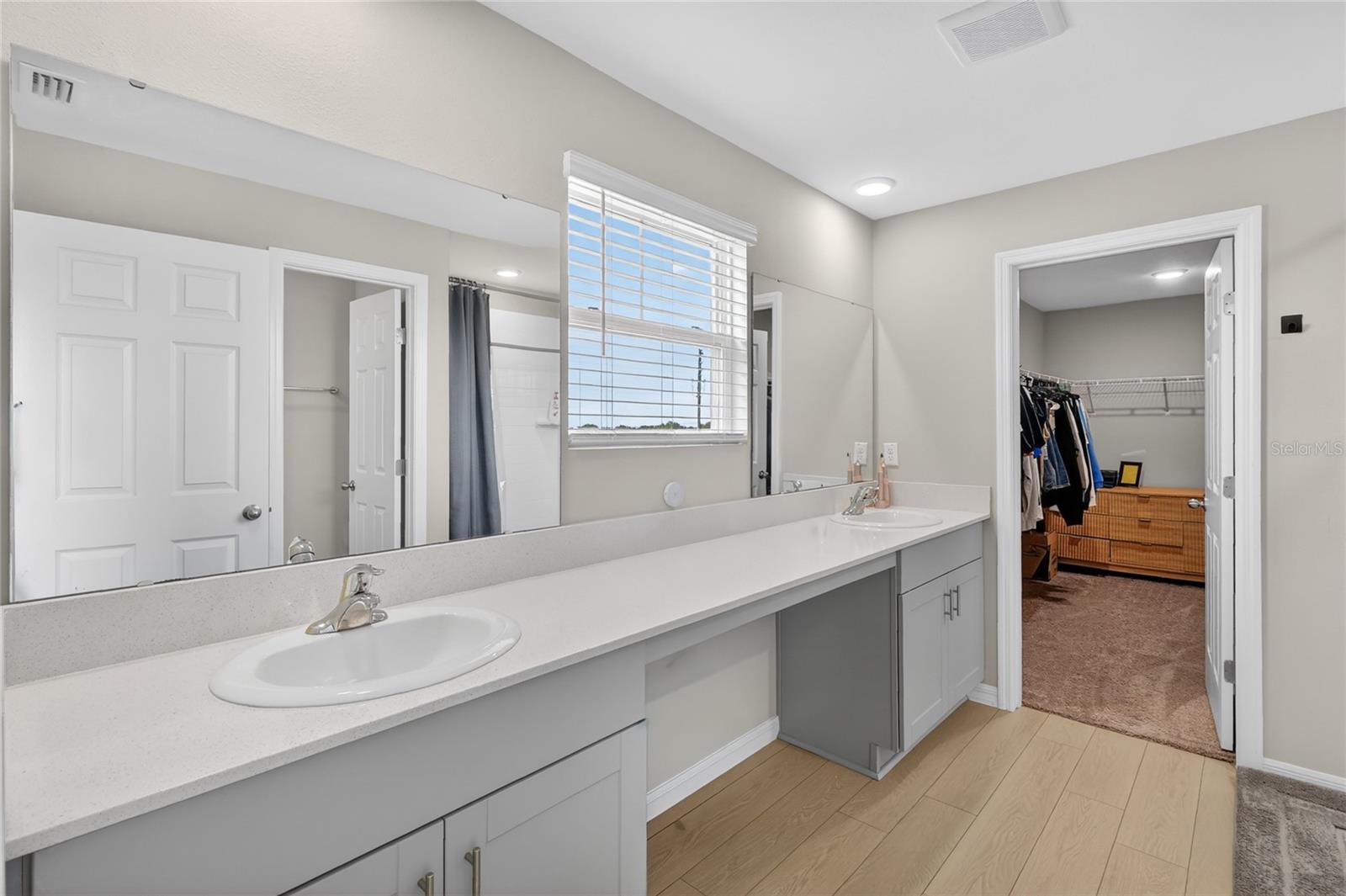 SCENIC TERRACE SOUTH PH 1 - Residential