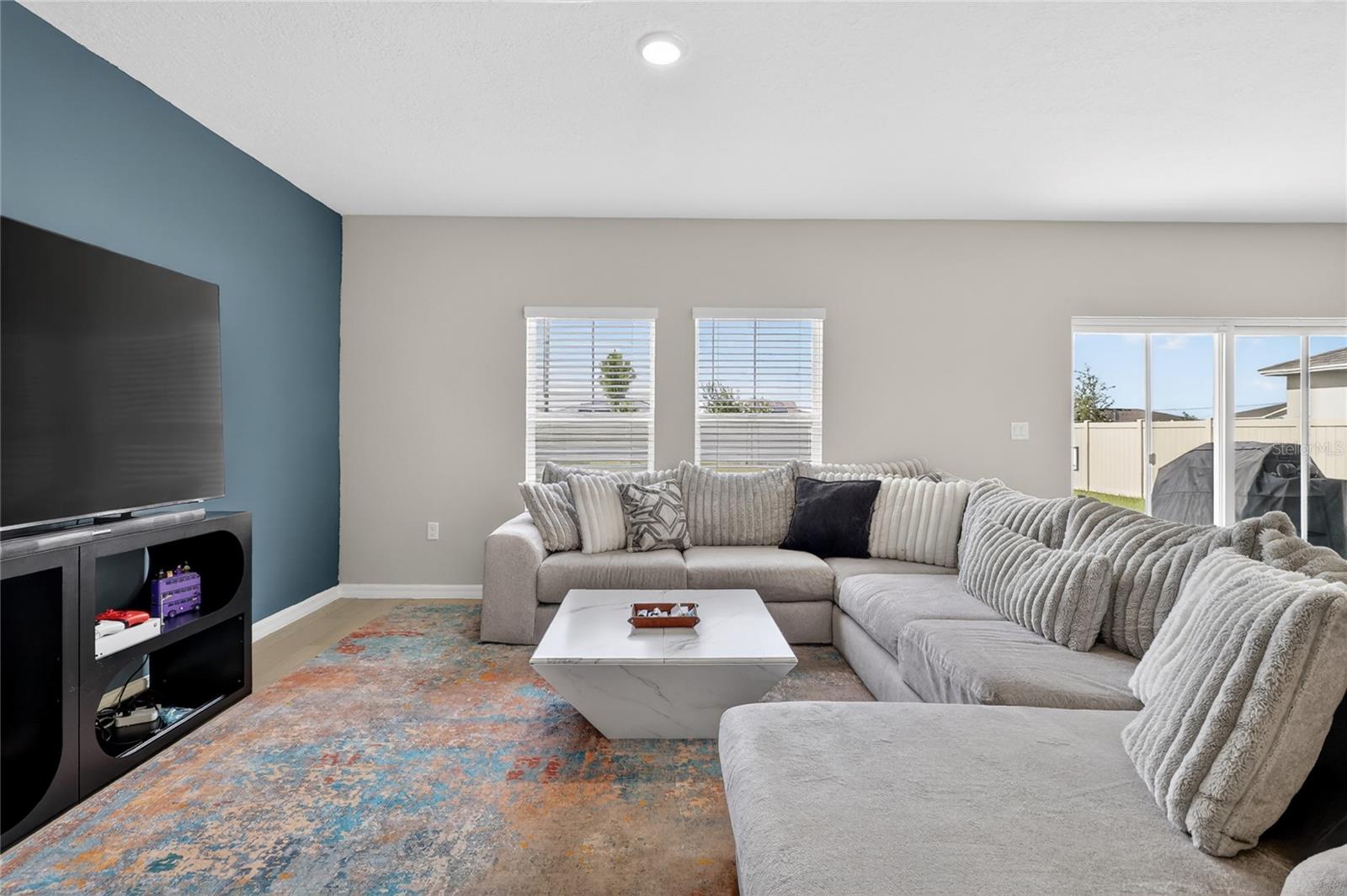 SCENIC TERRACE SOUTH PH 1 - Residential