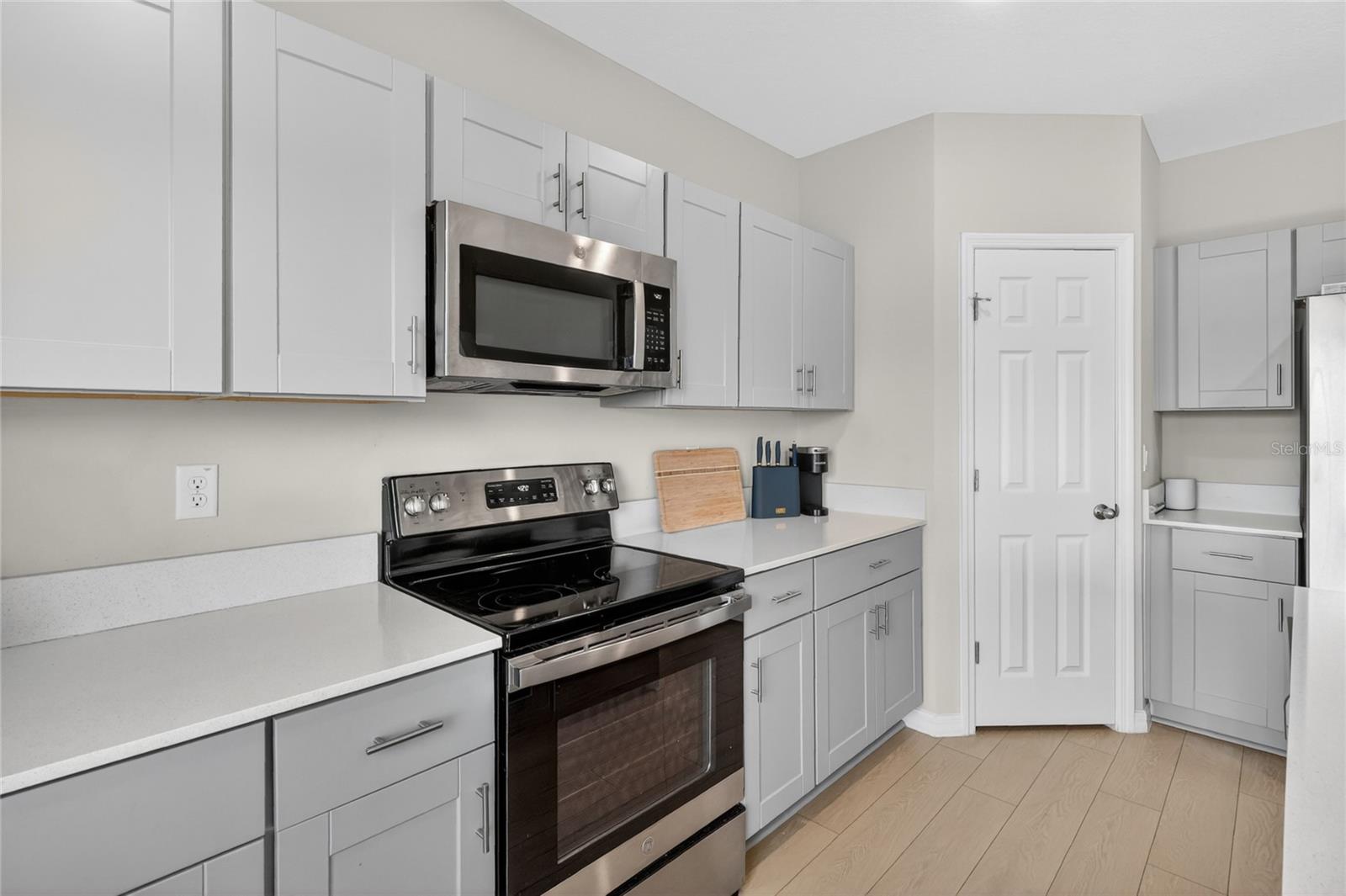 SCENIC TERRACE SOUTH PH 1 - Residential