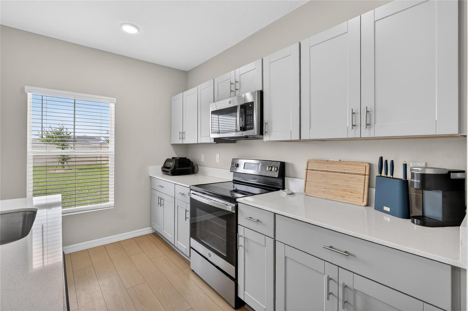 SCENIC TERRACE SOUTH PH 1 - Residential